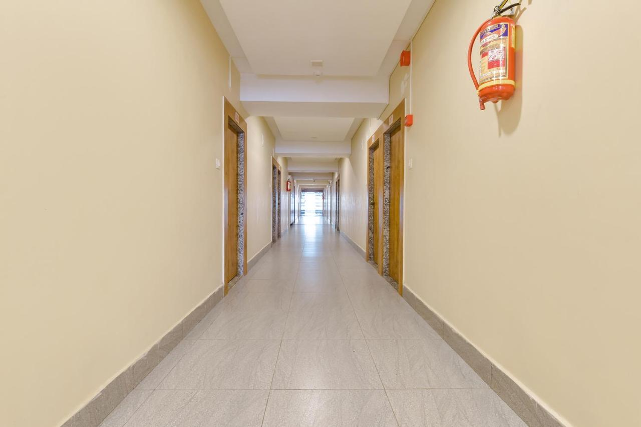 Fabhotel Apollo - Nr Odhav Ring Road Naroda Dış mekan fotoğraf